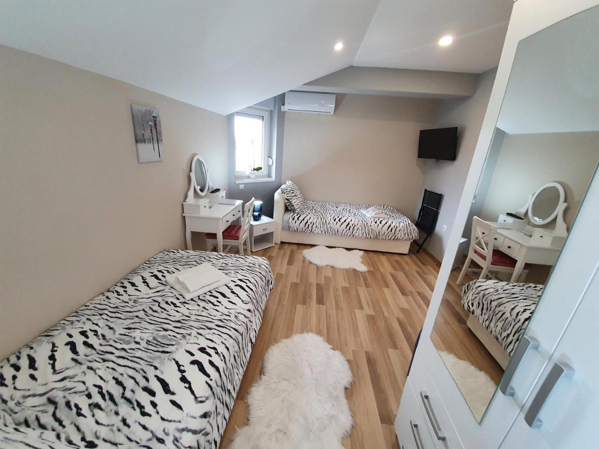 Apartman Bozur **** Satnica Dakovacka Экстерьер фото