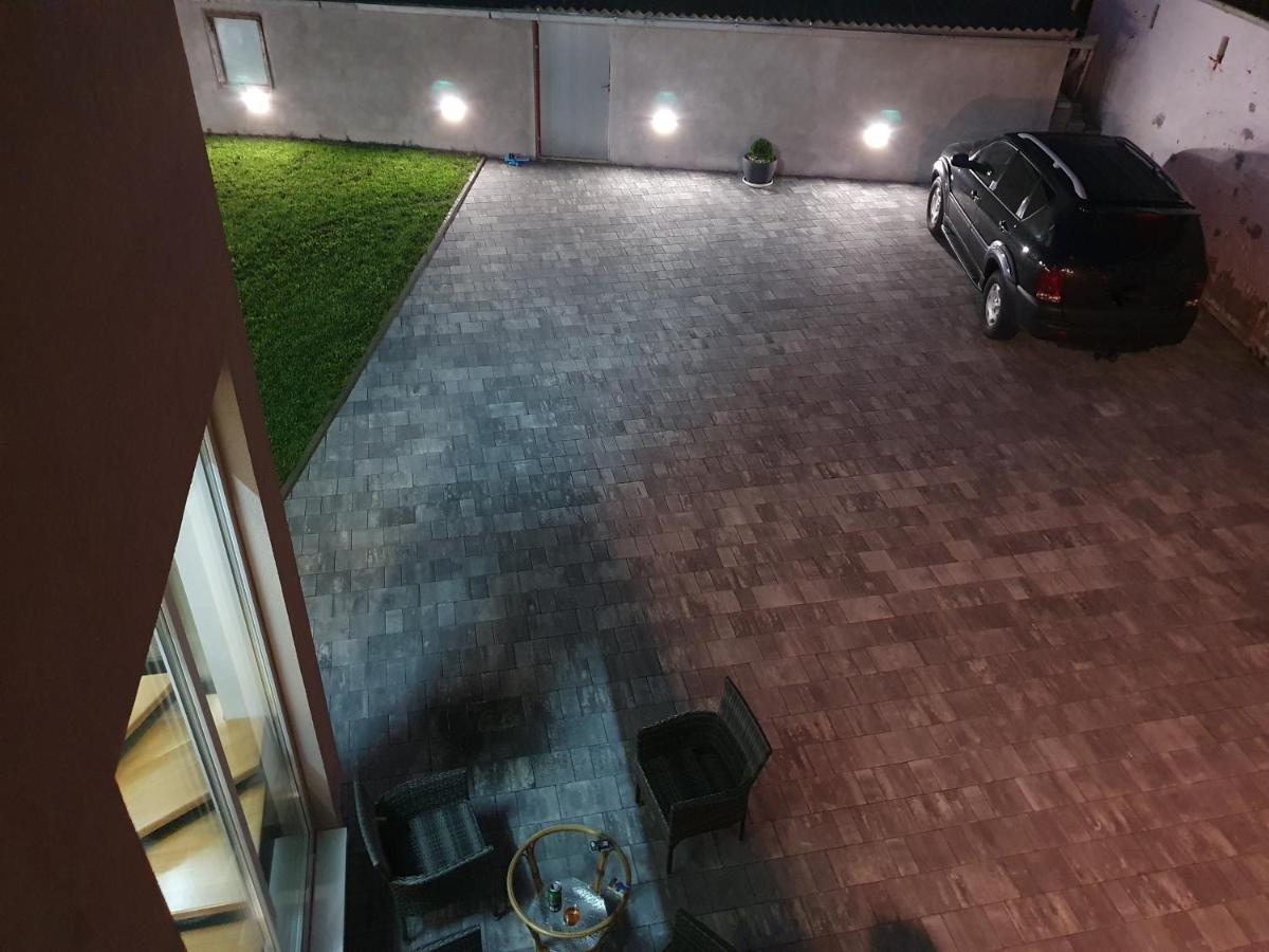 Apartman Bozur **** Satnica Dakovacka Экстерьер фото