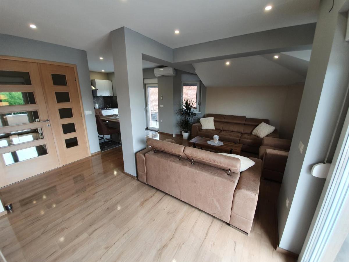 Apartman Bozur **** Satnica Dakovacka Экстерьер фото