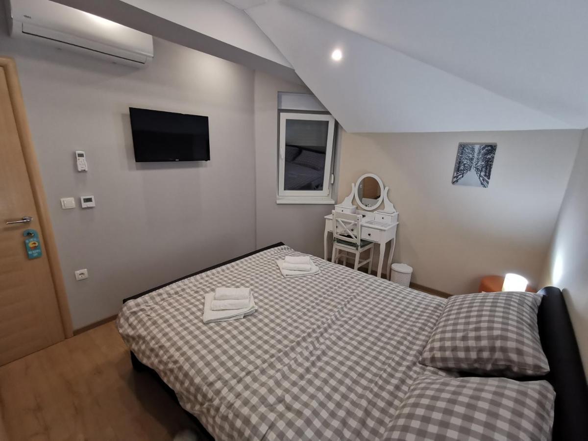 Apartman Bozur **** Satnica Dakovacka Экстерьер фото