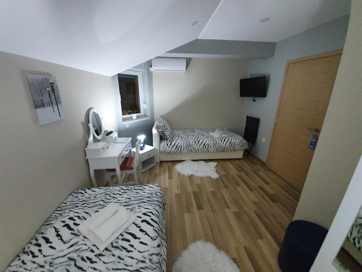Apartman Bozur **** Satnica Dakovacka Экстерьер фото